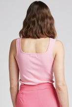 Load image into Gallery viewer, Top Lucy