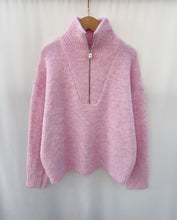 Load image into Gallery viewer, Sweater pearl zipper pink
