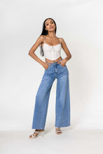 Load image into Gallery viewer, Jeans light blue
